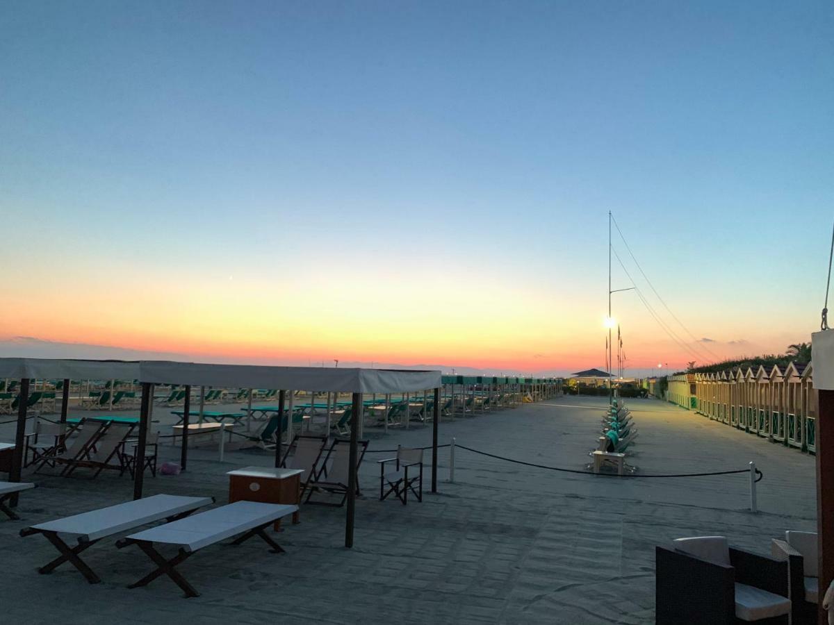 Villa Allende In Forte Dei Marmi Exterior photo